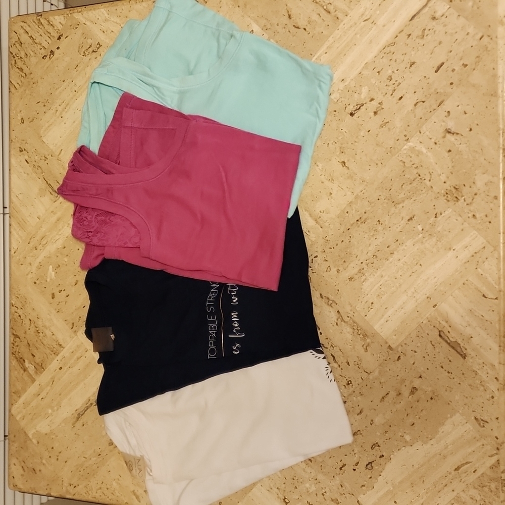 Lot of Calia tanks